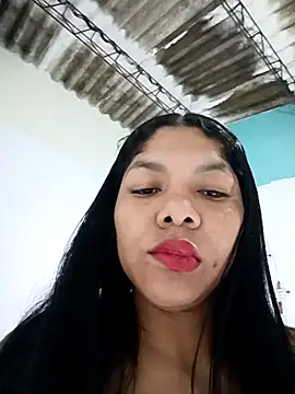 DIORA Latina online show from December 2025 02:10:02 PM
