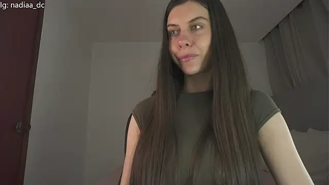 Snapshot of Nadiaa_ chatting on June 2026 03:29:01 AM Nadiaa online show from June 2026 03:29:01 AM