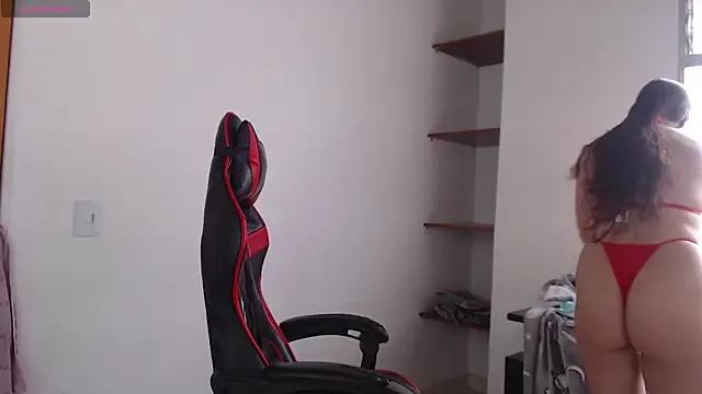 Snapshot of ArtemisNature chatting on December 2024 07:32:02 PM ArtemisNature online show from December 2024 07:32:02 PM