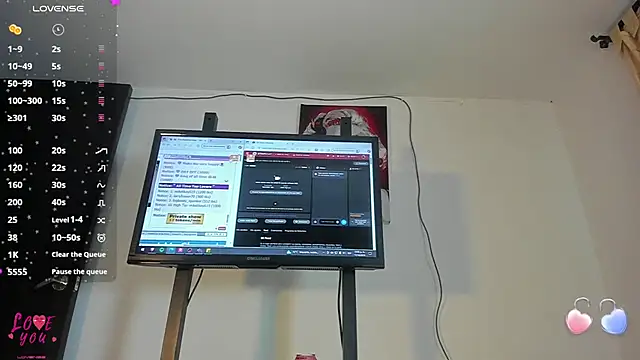 Vahiolet smith online show from October 2025 03:09:02 AM