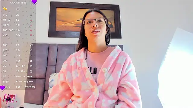 Vahiolet smith online show from March 2026 03:12:02 AM