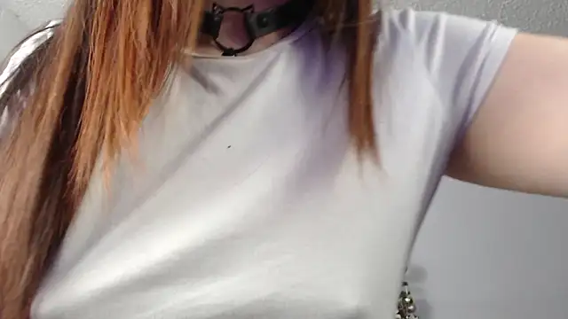 Snapshot of Miiaa_wallace chatting on December 2024 09:08:01 PM Miiaa wallace online show from December 2024 09:08:01 PM