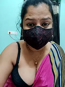 payal sharma1 online show from December 2025 01:07:01 PM