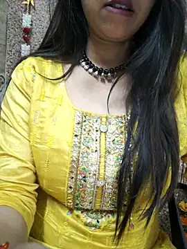 Snapshot of Aradhya-Sharma chatting on February 2025 10:33:02 AM Aradhya-Sharma online show from February 2025 10:33:02 AM