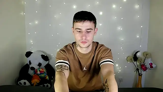 Snapshot of Mike_severi2 chatting on January 2025 07:52:02 AM Mike severi2 online show from January 2025 07:52:02 AM