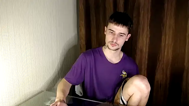 Snapshot of Mike_severi2 chatting on March 2025 04:03:02 PM Mike severi2 online show from March 2025 04:03:02 PM