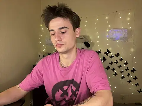 Snapshot of Mike_severi2 chatting on March 2025 12:47:02 PM Mike severi2 online show from March 2025 12:47:02 PM