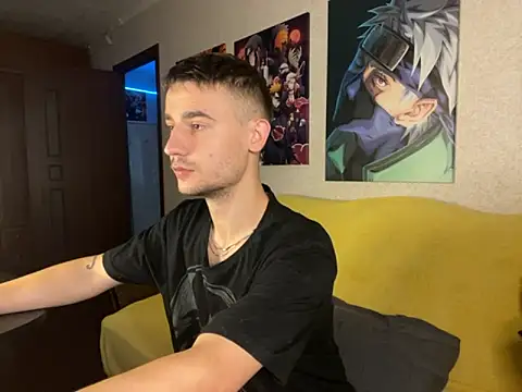 Snapshot of Mike_severi2 chatting on September 2025 07:32:01 AM Mike severi2 online show from September 2025 07:32:01 AM