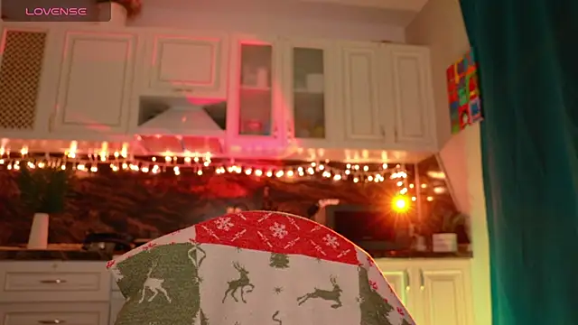 Snapshot of art_Jane chatting on December 2024 03:21:02 AM art Jane online show from December 2024 03:21:02 AM