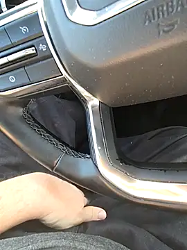 Snapshot of tahngarthm chatting on February 2026 09:24:02 PM tahngarthm online show from February 2026 09:24:02 PM