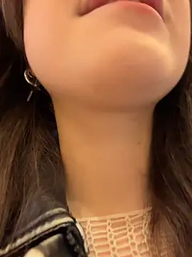 Peachy Dream online show from March 2026 05:16:02 PM