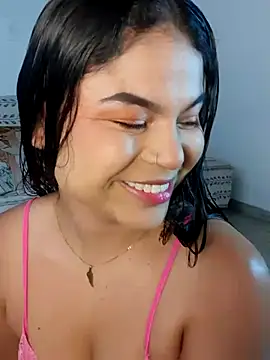 Snapshot of Cleo_hills chatting on February 2025 01:28:02 PM Cleo hills online show from February 2025 01:28:02 PM