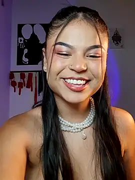 Snapshot of Cleo_hills chatting on November 2025 02:52:02 PM Cleo hills online show from November 2025 02:52:02 PM