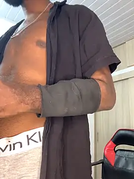 Jacksonking27 online show from November 2025 05:56:01 PM