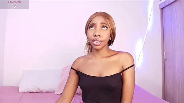 Meganbarko1 online show from February 2025 05:42:02 AM