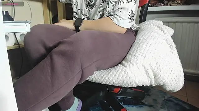 Snapshot of Queen_Sport chatting on September 2025 03:00:02 AM Queen Sport online show from September 2025 03:00:02 AM