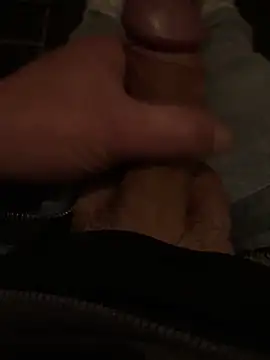 Snapshot of tomlolala chatting on November 2025 09:50:01 PM tomlolala online show from November 2025 09:50:01 PM