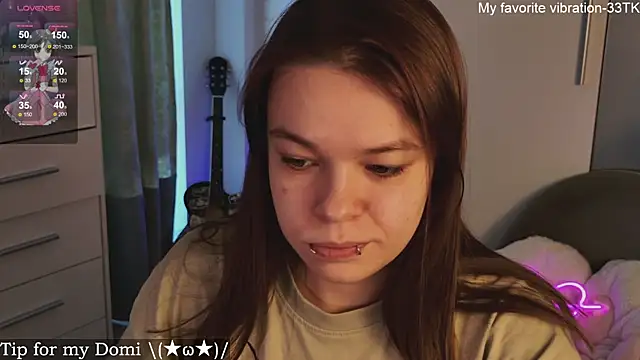 Snapshot of ValBae chatting on February 2025 12:11:01 PM ValBae online show from February 2025 12:11:01 PM