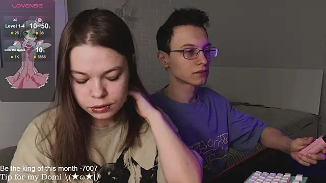 Snapshot of ValBae chatting on March 2025 10:18:02 AM ValBae online show from March 2025 10:18:02 AM