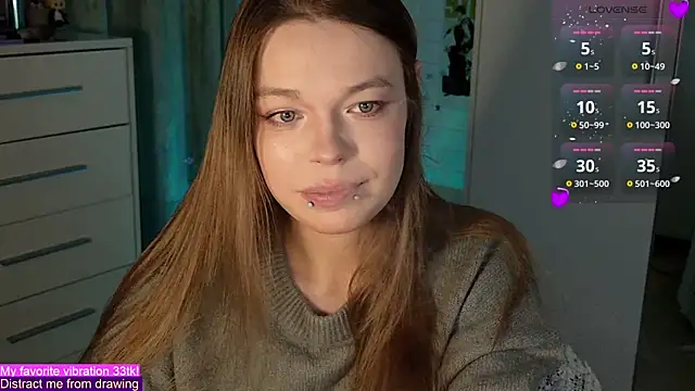 Snapshot of ValBae chatting on September 2025 08:36:01 PM ValBae online show from September 2025 08:36:01 PM