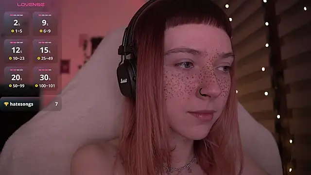 juliapie online show from January 2025 06:14:01 AM