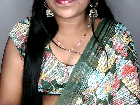 shila20 online show from October 2025 08:33:02 PM