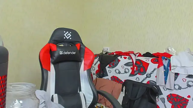 Seductive She Wolf online show from March 2025 10:05:01 PM