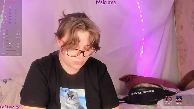 Snapshot of Seductive_She_Wolf chatting on July 2026 03:07:02 PM Seductive She Wolf online show from July 2026 03:07:02 PM