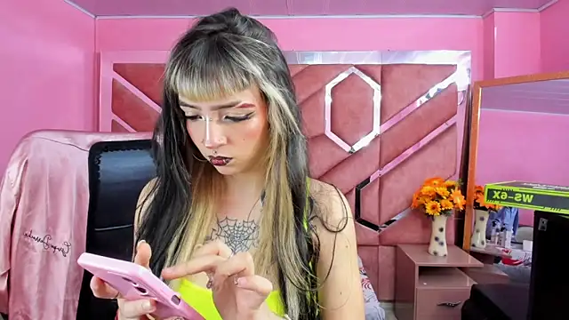 Samantha Smiith online show from March 2026 03:36:01 AM