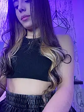 AbyThompson online show from March 2025 12:16:02 AM