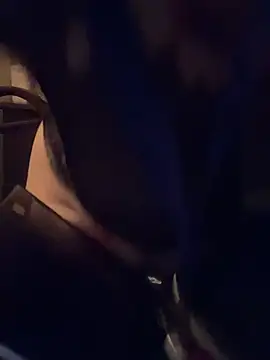 Snapshot of KatieBARBiE98 chatting on December 2024 01:07:02 AM KatieBARBiE98 online show from December 2024 01:07:02 AM