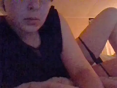 Snapshot of KatieBARBiE98 chatting on March 2025 01:59:02 AM KatieBARBiE98 online show from March 2025 01:59:02 AM