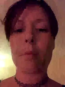 Snapshot of KatieBARBiE98 chatting on November 2025 12:13:01 AM KatieBARBiE98 online show from November 2025 12:13:01 AM