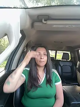 Applebottom90 online show from April 2026 11:28:01 PM