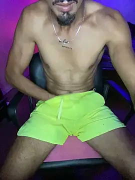 Snapshot of IMD01 chatting on September 2025 04:50:01 AM IMD01 online show from September 2025 04:50:01 AM