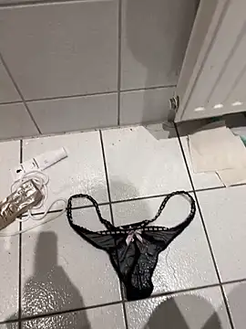 Michaela1222 online show from February 2026 07:06:01 PM