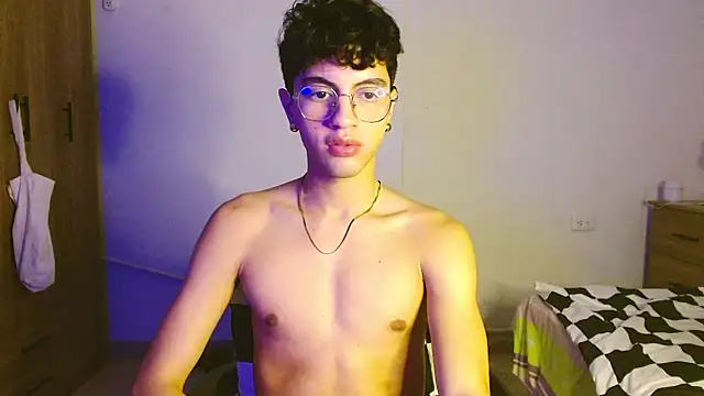 Angelligth online show from October 2025 04:12:01 AM