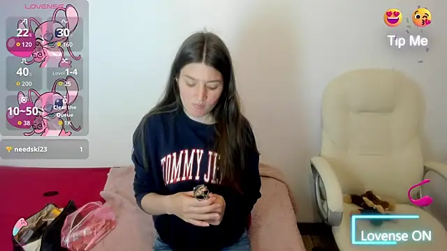 Tesa cute online show from September 2025 01:11:01 AM