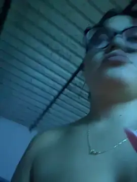 Snapshot of Karla-sexy01 chatting on February 2025 08:39:02 AM Karla-sexy01 online show from February 2025 08:39:02 AM