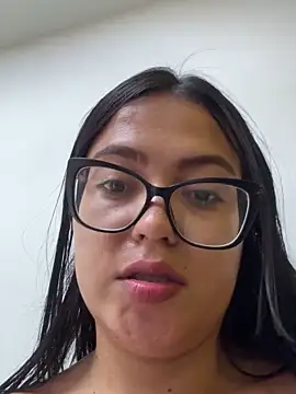 Snapshot of Karla-sexy01 chatting on October 2025 12:06:02 PM Karla-sexy01 online show from October 2025 12:06:02 PM