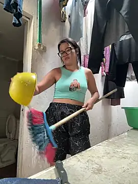 Karla-sexy01 online show from March 2026 01:28:01 PM