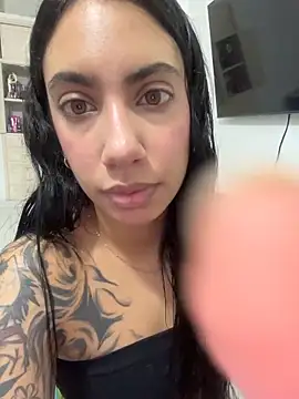 Snapshot of Heratemporal chatting on February 2026 01:10:01 PM Heratemporal online show from February 2026 01:10:01 PM