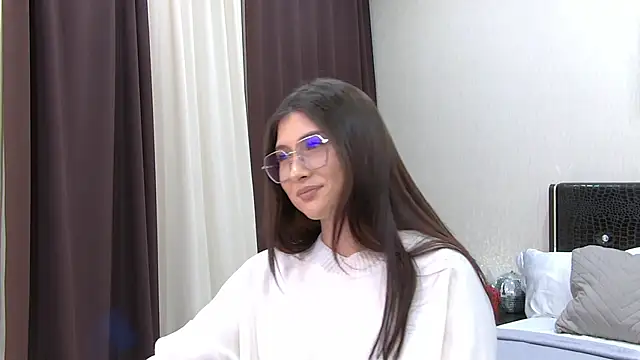 Snapshot of MonicaThompson chatting on January 2025 02:41:01 PM MonicaThompson online show from January 2025 02:41:01 PM