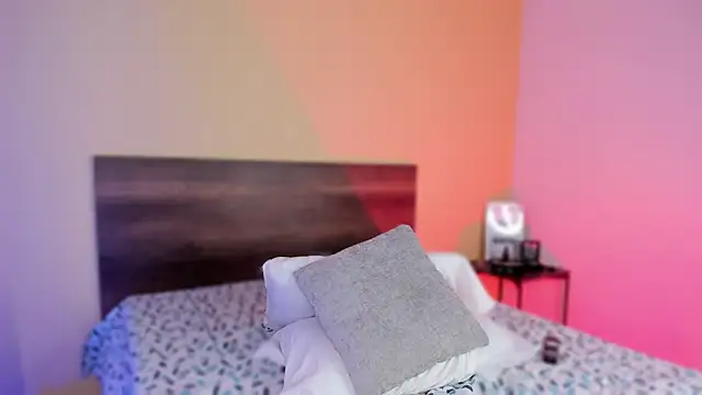 justinbiler online show from February 2025 06:44:02 PM