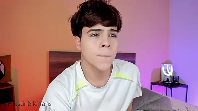 justinbiler online show from February 2025 12:44:02 PM