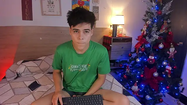 justinbiler online show from November 2025 12:38:02 PM