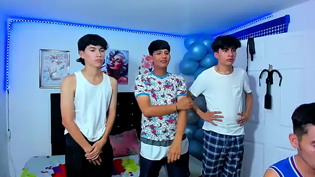 Alexander and Xiao online show from March 2025 04:35:01 AM