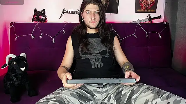 blckwolf 6 online show from December 2024 08:48:01 PM