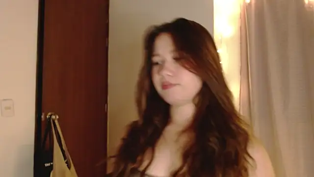 Roxie-Summers11 online show from August 2026 05:20:01 AM