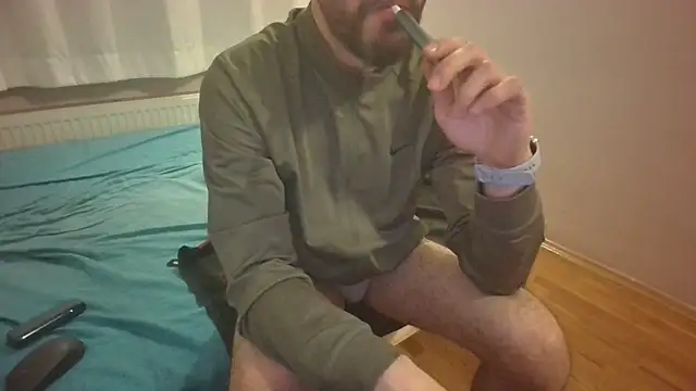 Snapshot of Turkboy_17 chatting on March 2025 04:40:02 PM Turkboy 17 online show from March 2025 04:40:02 PM